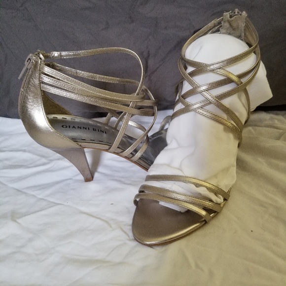 Gianni Bini Gold Strappy Heels - Picture 1 of 2